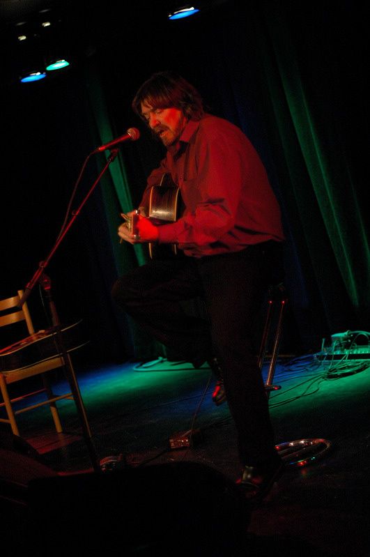 

PEER RENÉ LARSEN 


 